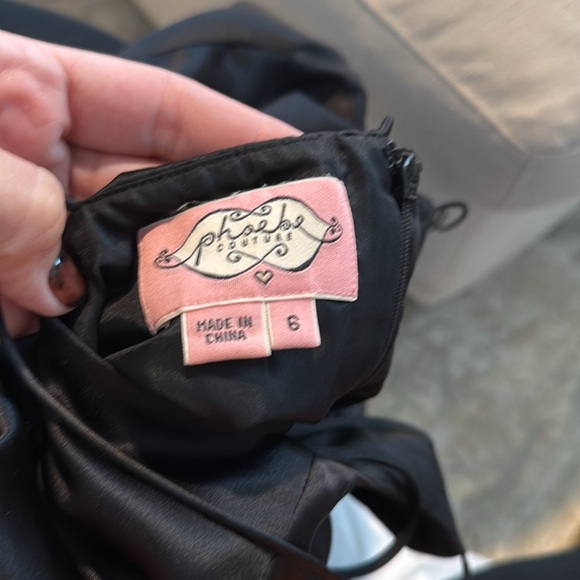 Moving - Picture 3 of 3